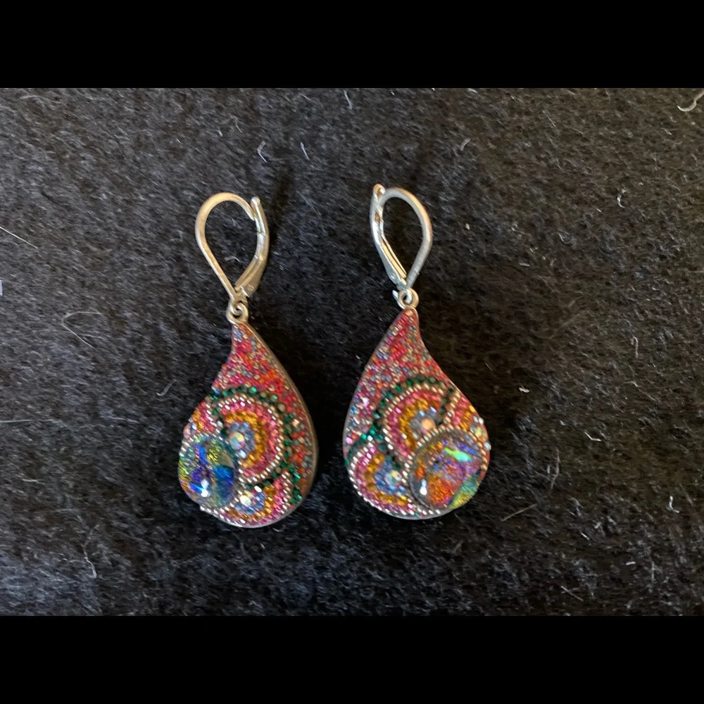 Multi-colored Austrian crystal and solid sterling silver backed earrings. - Picture 3 of 4